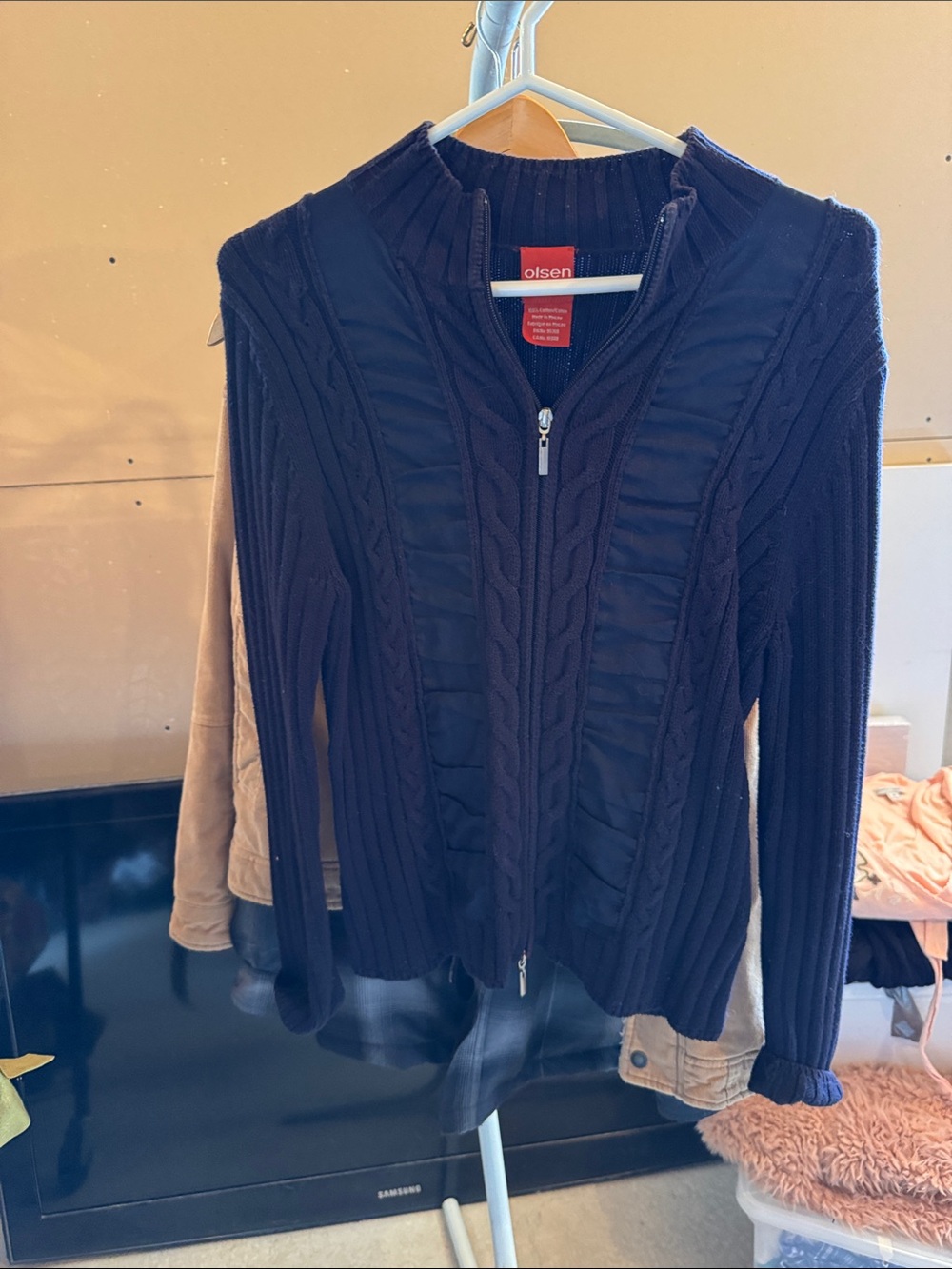 Olsen Women's Navy V-Neck Cable Zip Sweater